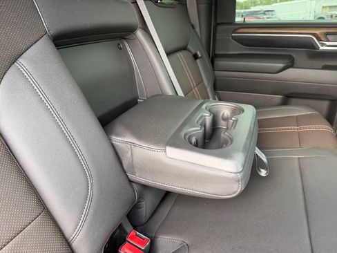 Used 2024 Chevrolet Silverado 2500 High Country w/ Technology Package AWD/4WD image 26