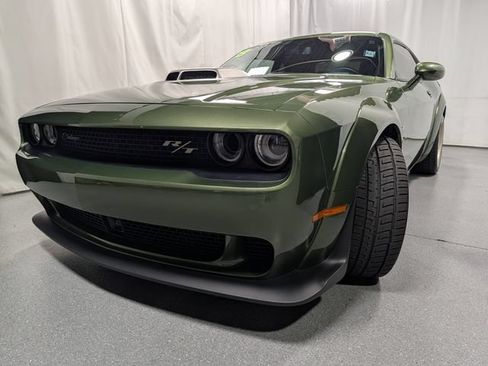 Used 2023 Dodge Challenger R/T Scat Pack RWD image 10