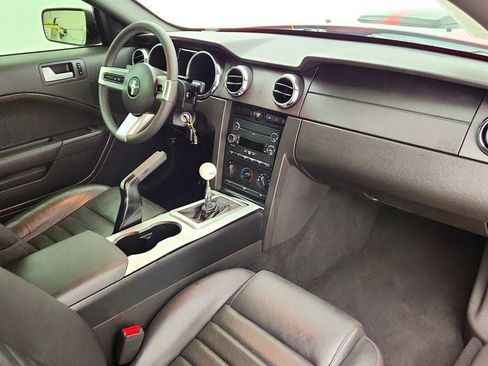Used 2009 Ford Mustang GT RWD image 23