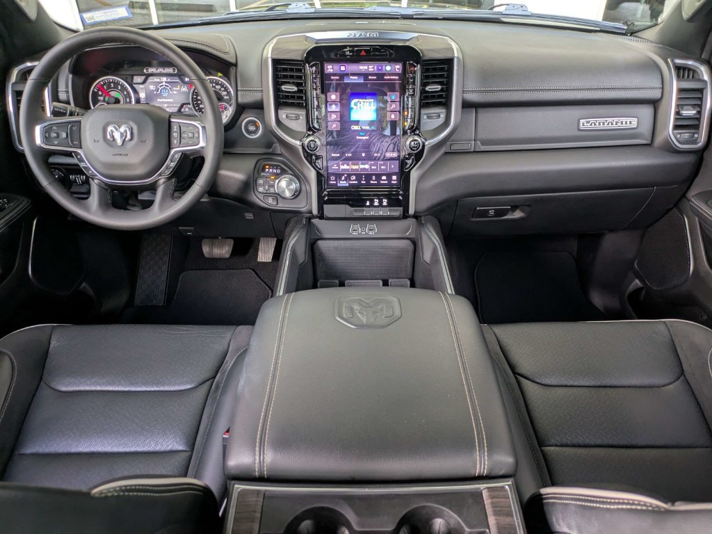 Used 2026 RAM 1500 Laramie AWD/4WD image 15
