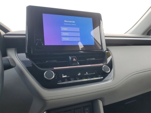 Used 2023 Toyota Corolla Cross L image 24