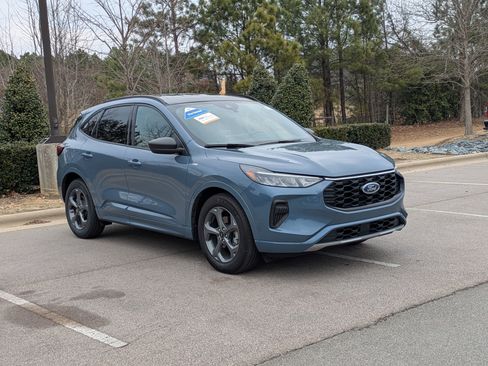 Certified 2024 Ford Escape ST-Line w/ Tech Pack #1 image 2