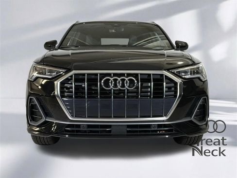 Used 2024 Audi Q3 2.0T Premium w/ Convenience Package AWD/4WD image 25
