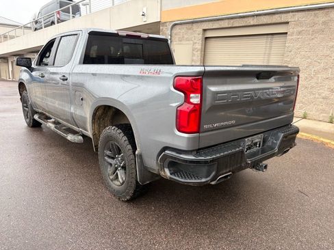 Used 2021 Chevrolet Silverado 1500 LT Trail Boss w/ Convenience Package II image 5