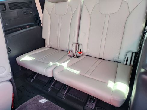 Certified 2023 Kia Sorento SX AWD/4WD image 9
