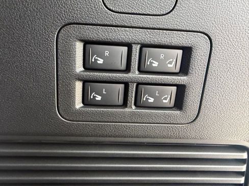 New 2026 Nissan Armada Platinum image 17