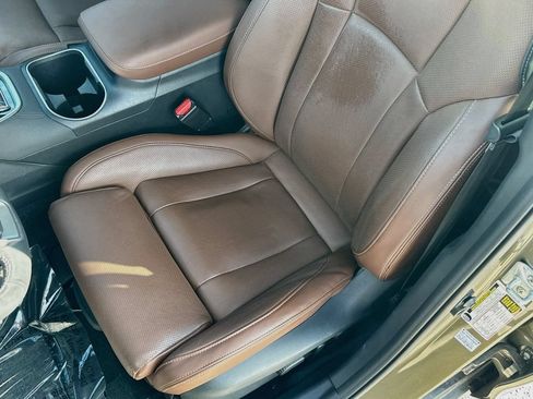 Used 2021 Subaru Outback Touring w/ Popular Package #2 AWD/4WD image 20