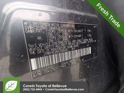 Used 2017 Toyota RAV4 LE w/ Carpet Mat Package image 17