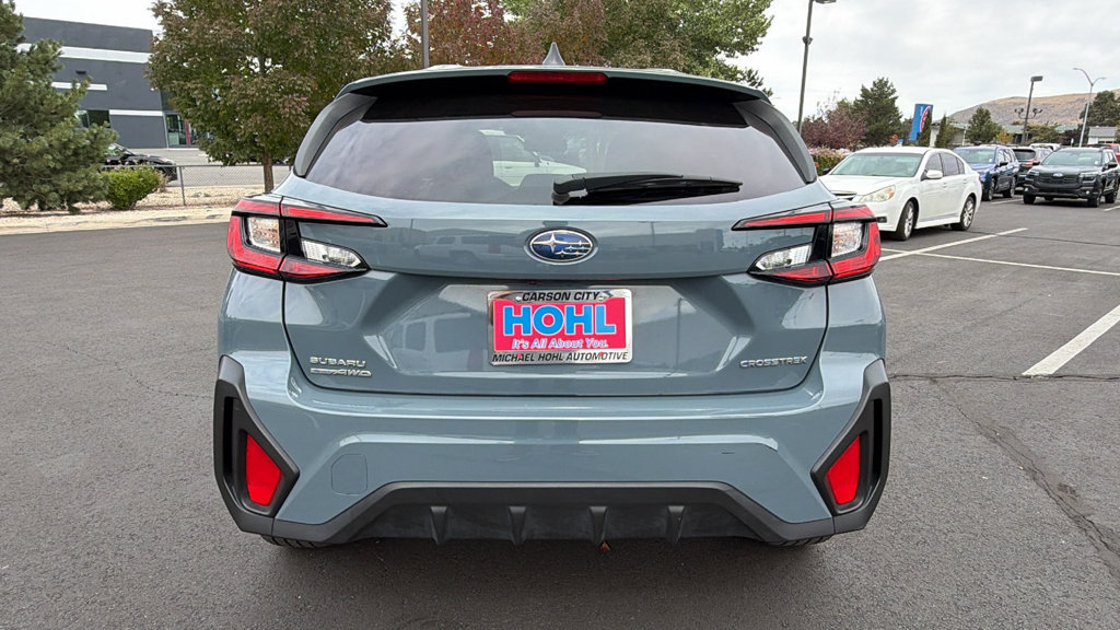 Used 2024 Subaru Crosstrek 2.0i AWD/4WD image 4