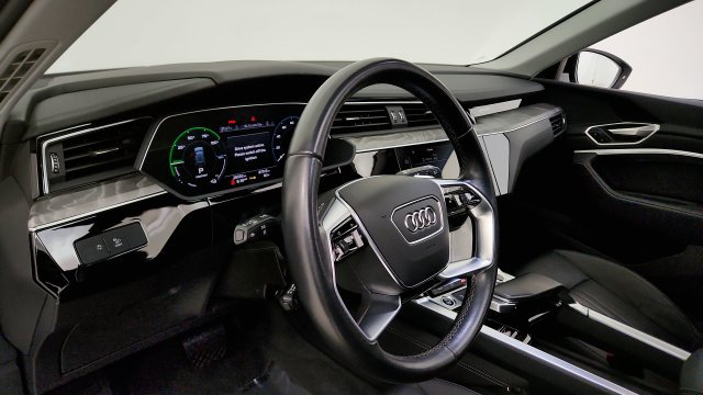 Used 2024 Audi Q8 e-tron Premium AWD/4WD image 46
