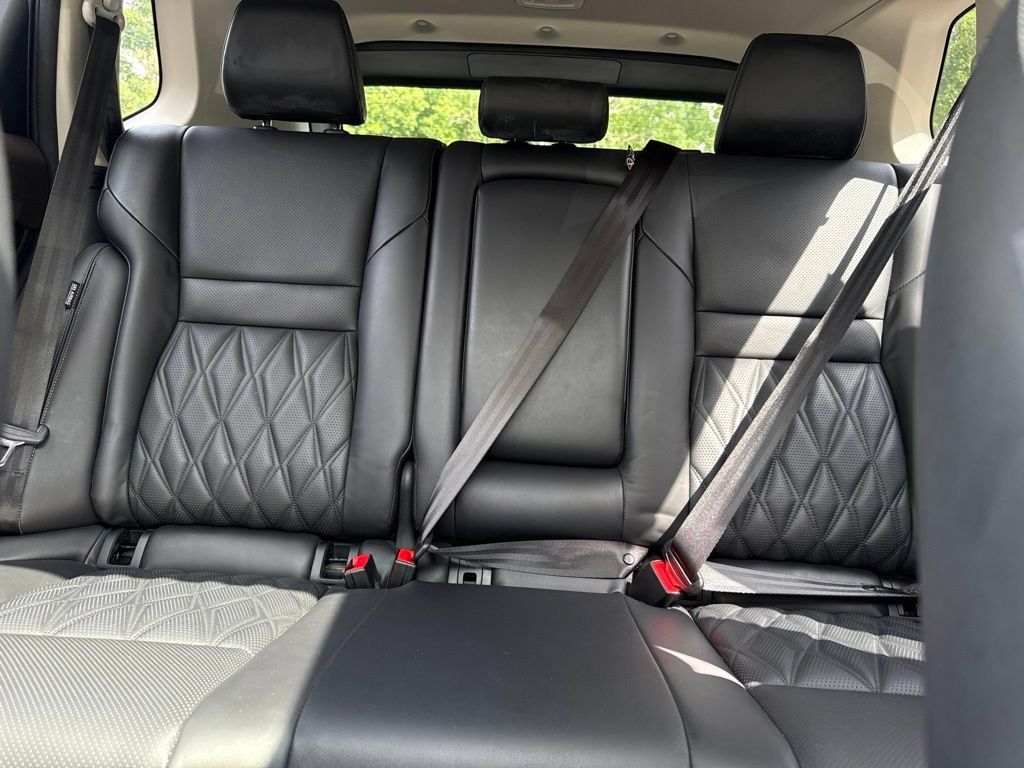 Used 2021 Nissan Rogue Platinum AWD/4WD image 24