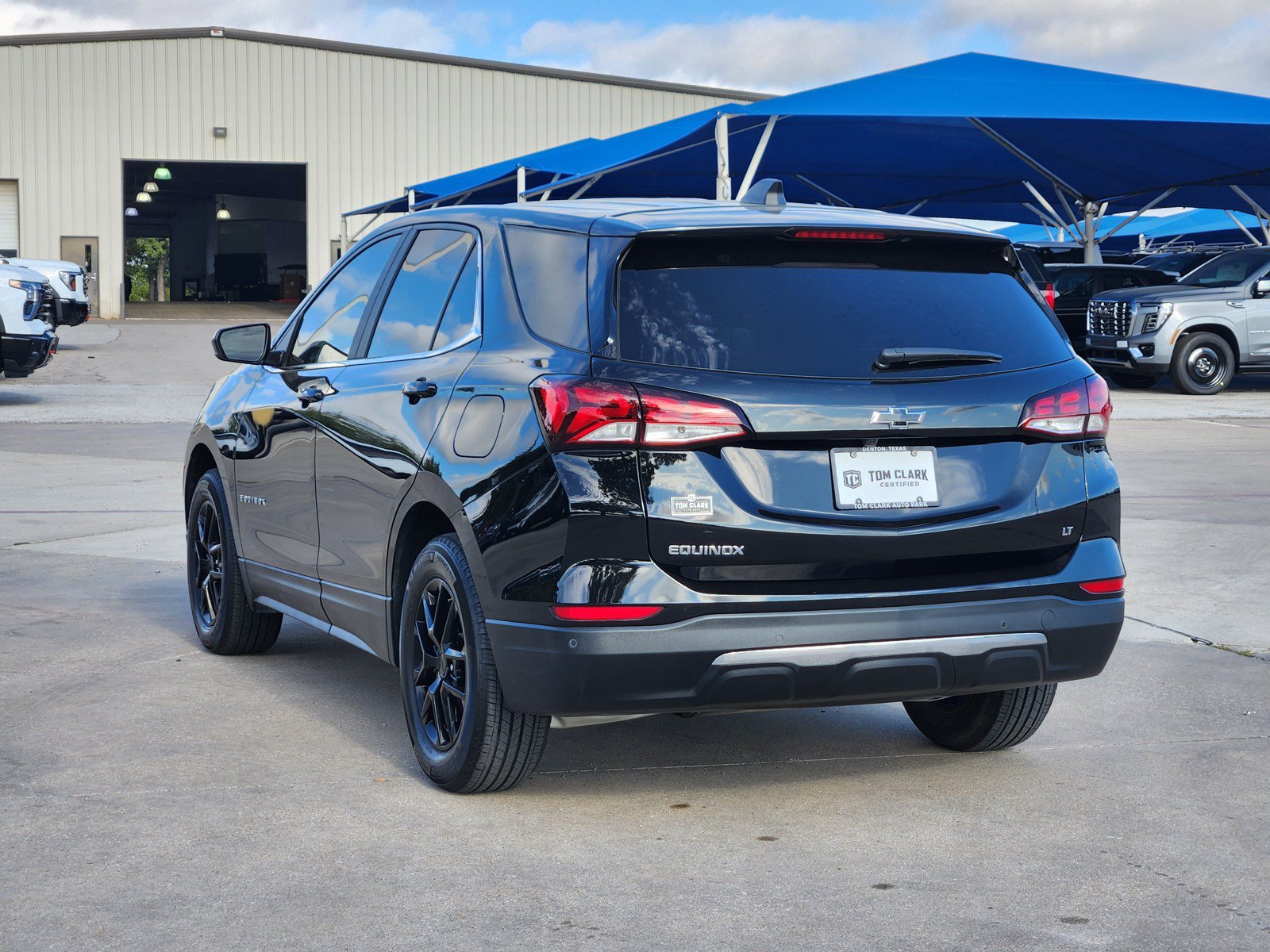 Used 2024 Chevrolet Equinox LT FWD image 4