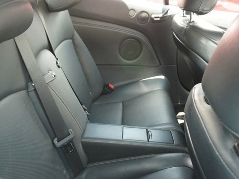 Used 2010 Lexus IS 350C RWD image 11