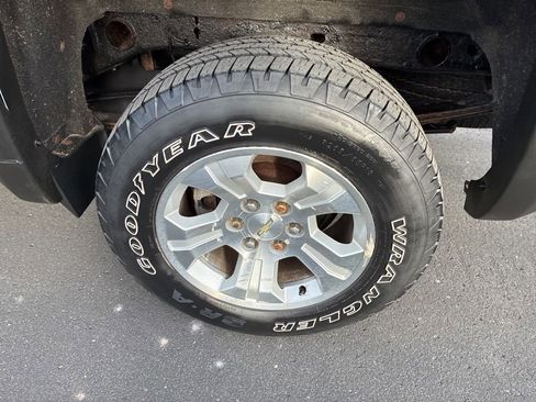 Used 2016 Chevrolet Silverado 1500 LT w/ All Star Edition image 34