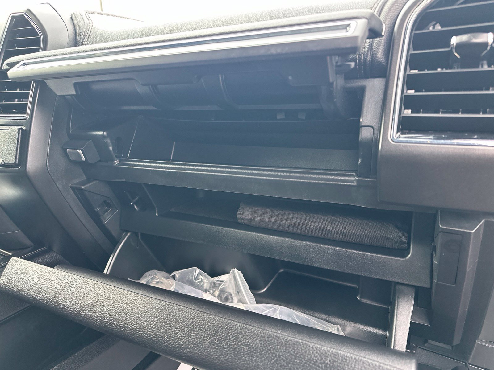 Used 2018 Ford Expedition Max Limited AWD/4WD image 39