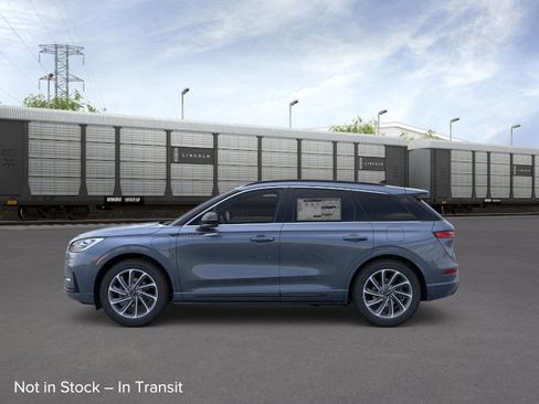 New 2026 Lincoln Corsair Grand Touring image 3