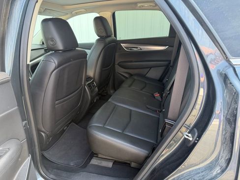 Used 2019 Cadillac XT5 Luxury image 6