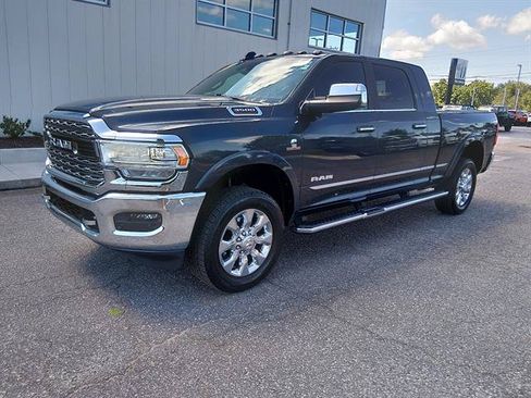 Used 2021 RAM 3500 Limited AWD/4WD image 7