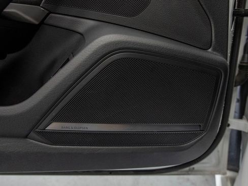 Used 2022 Audi S7 Prestige w/ Prestige Package image 31