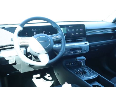 New 2026 Hyundai Kona SEL Sport FWD image 9