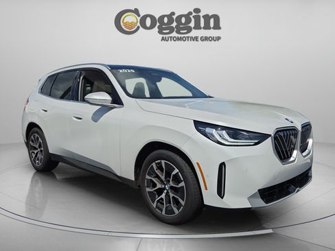 Certified 2025 BMW X3 xDrive30i w/ Convenience Package AWD/4WD image 7