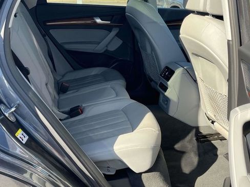 Used 2022 Audi Q5 2.0T Premium Plus w/ Premium Plus Package image 23