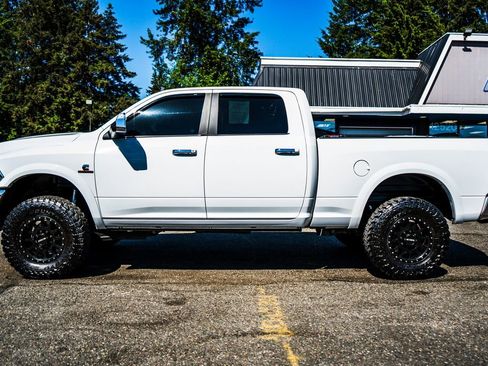 Used 2018 RAM 2500 Laramie AWD/4WD image 18