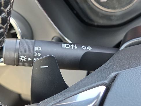 Used 2023 Chevrolet Camaro LT image 27