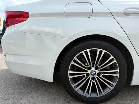 Used 2019 BMW 530i xDrive w/ Convenience Package AWD/4WD image 37