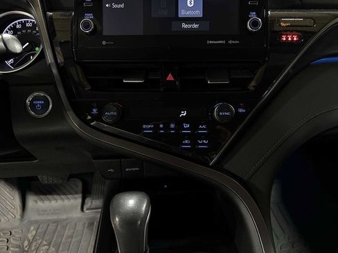 Certified 2023 Toyota Camry XLE FWD image 21