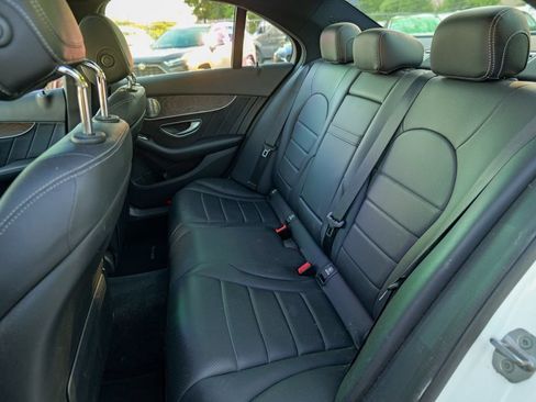Used 2018 Mercedes-Benz C 300 4MATIC Sedan image 28