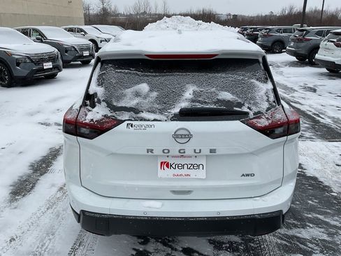 New 2026 Nissan Rogue SV w/ SV Premium Package image 6