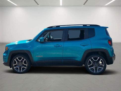 Used 2020 Jeep Renegade Latitude w/ Safety & Security Group II image 3