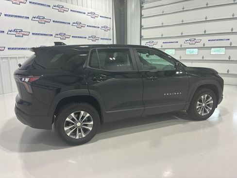 Used 2026 Chevrolet Equinox LT AWD/4WD image 6