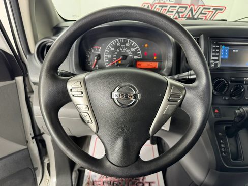 Used 2018 Nissan NV200 SV w/ Navigation Package FWD image 12