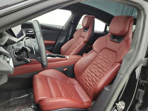 Used 2024 Audi RS e-tron GT image 10