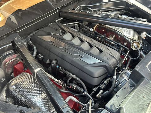 Used 2022 Chevrolet Corvette Stingray Premium Cpe w/ Z51 Performance Package RWD image 33