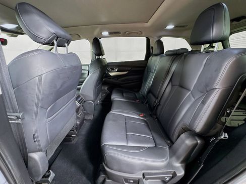 Used 2021 Subaru Ascent Limited w/ Technology Package image 29