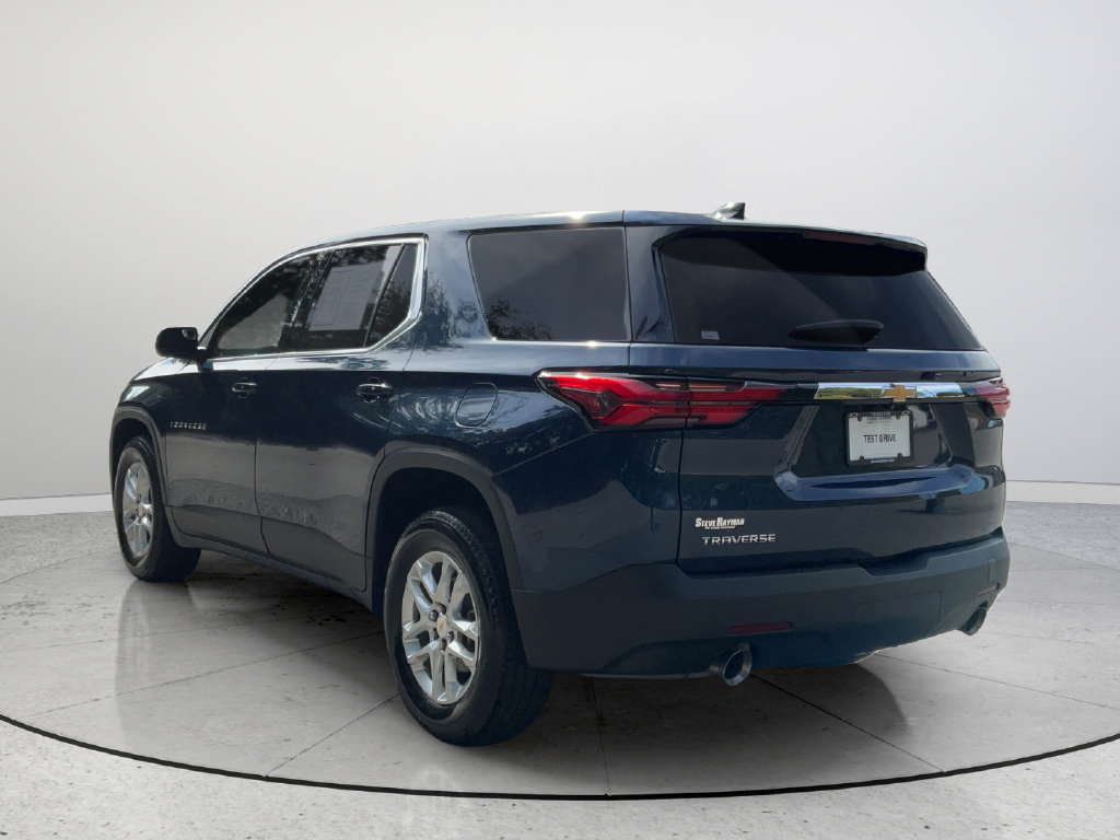 Used 2023 Chevrolet Traverse LS FWD image 6