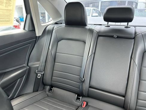 Used 2023 Volkswagen Jetta SE w/ Black Wheel Package FWD image 12