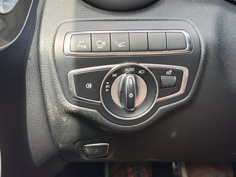 Used 2018 Mercedes-Benz C 300 4MATIC Cabriolet image 19