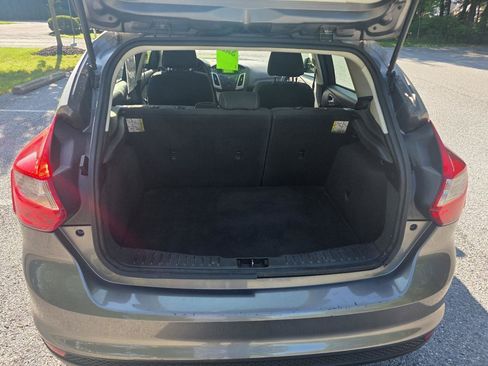 Used 2013 Ford Focus SE FWD image 15
