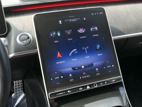 Used 2022 Mercedes-Benz S 580 4MATIC Sedan image 22