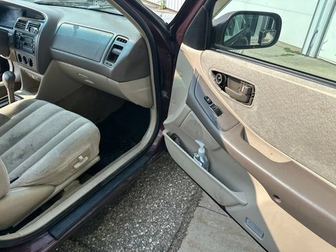 Used 1999 Toyota Avalon XL w/ PWR Seat Pkg FWD image 27