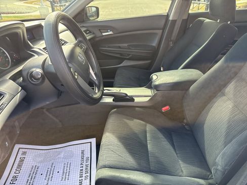 Used 2012 Honda Accord LX image 11