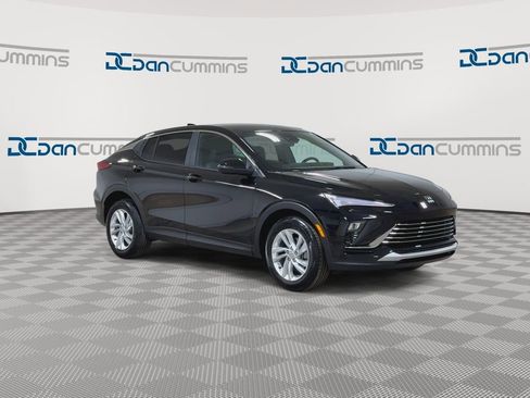 New 2026 Buick Envista Preferred w/ Convenience I Package FWD image 3