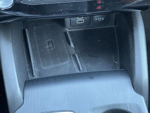 Used 2024 Ford Escape Platinum image 26