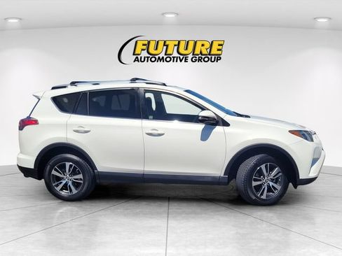 Used 2017 Toyota RAV4 XLE w/ Plus Extra Value Package FWD image 3