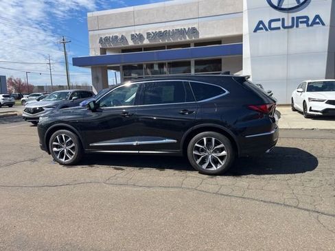 Certified 2023 Acura MDX SH-AWD w/ Technology Package image 6