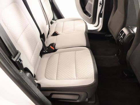 Used 2024 Ford Escape Active image 13